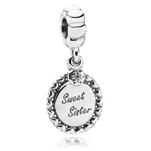 Pandora Sweet Sister Charm
